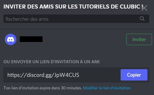 ¿Cómo invito a los usuarios a un servidor de Discord?